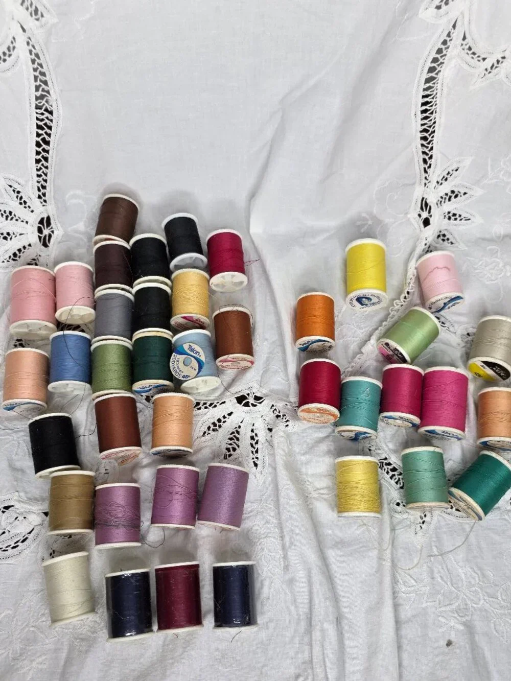 Lot of 40 Talon Thread Multi Color 3 New 37 Used Styrofoam Plastic Spools Vint